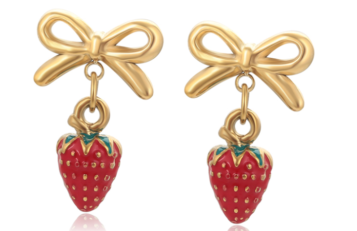 ARETE DE FRESA CON LAZO DOBLE ENCHAPE 14K