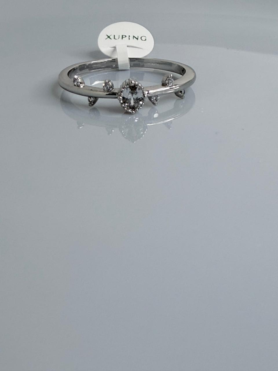 ANILLO FORMA  DE ENREDADERA COLOR PLATINO (9)