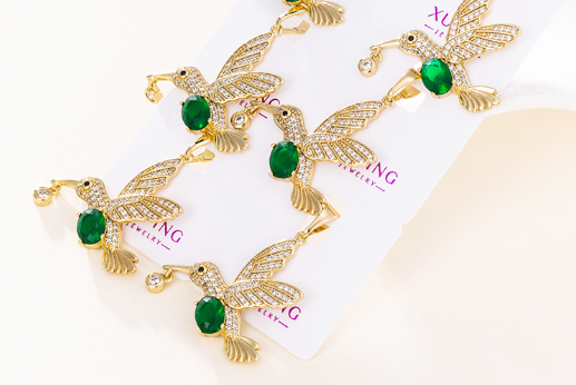 COLGANTE COLIBRI CON CIRCON VERDE DOBLE ENCHAPE 14K