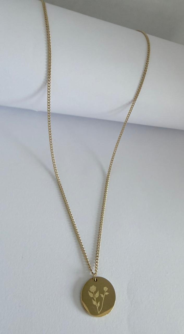 CADENA  CON DIJE REDONDO CON DETALLE DE FLOR  DOBLE ENCHAPE 14K (45+5CM)