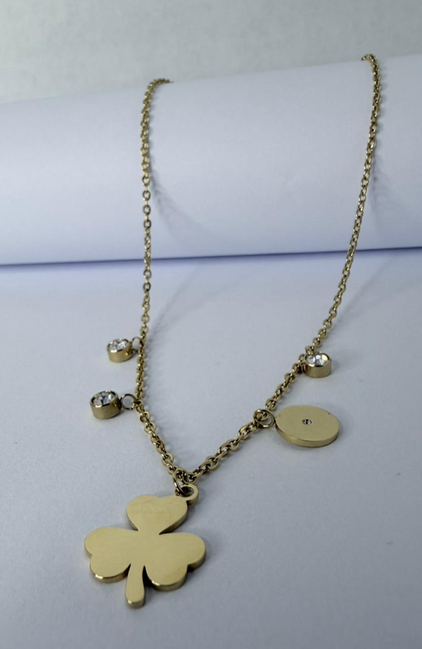 CADENA CON DIJE DE TREBOL Y CIRCONITA DOBLE ENCHAPE 14K (45+5CM)