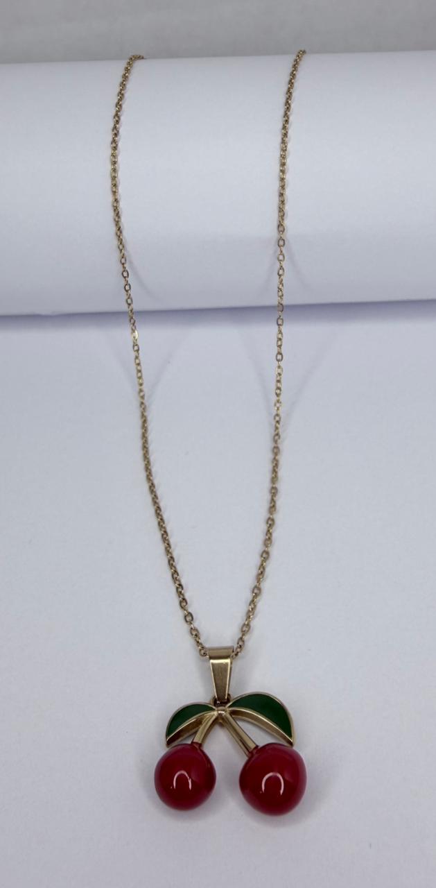 CADENA CON DIJE CEREZA DOBLE ENCHAPE 14K (45+ 5)